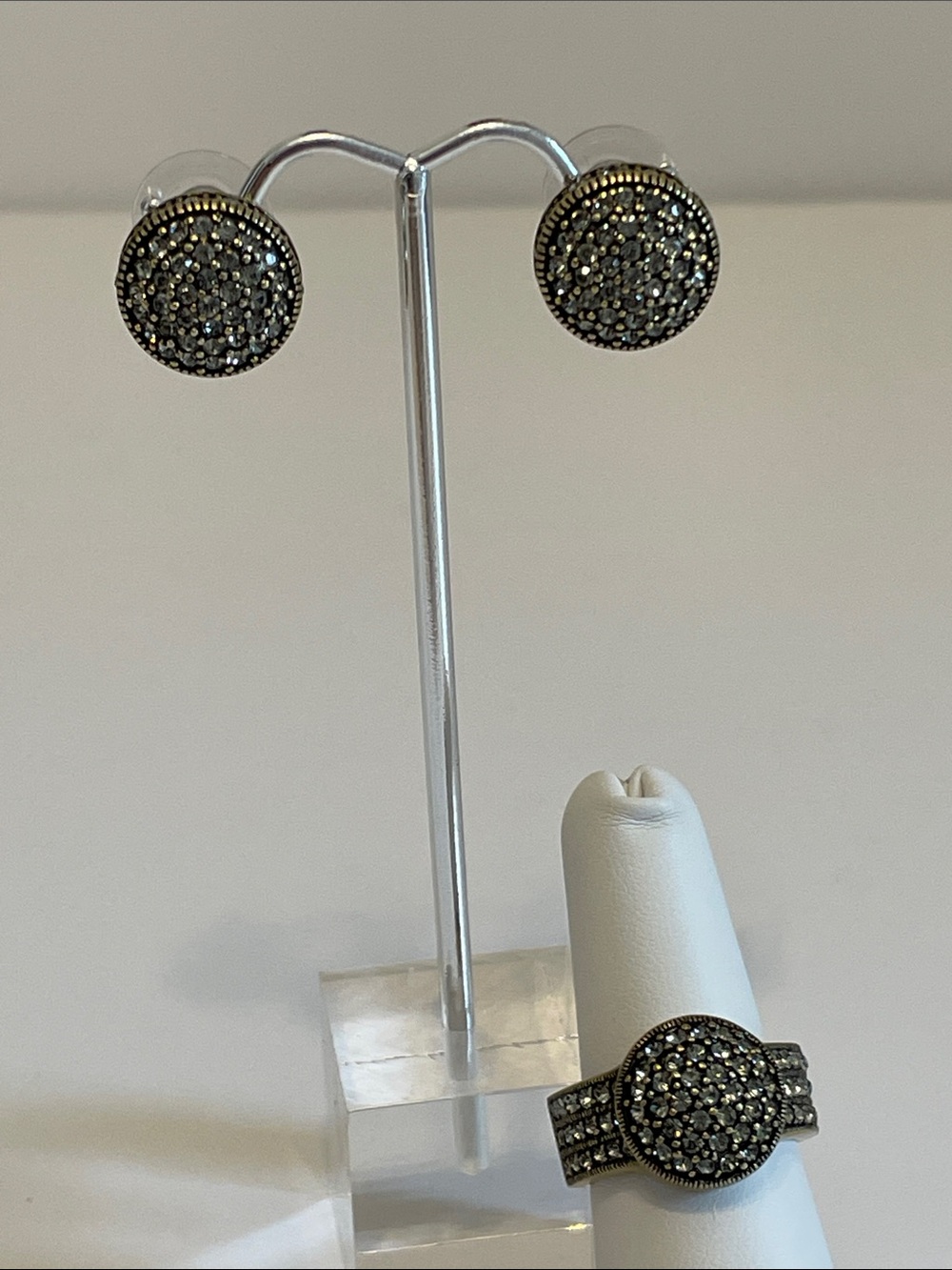 Heidi Daus Vintage āBelgium Discā Ring and Matching Earrings